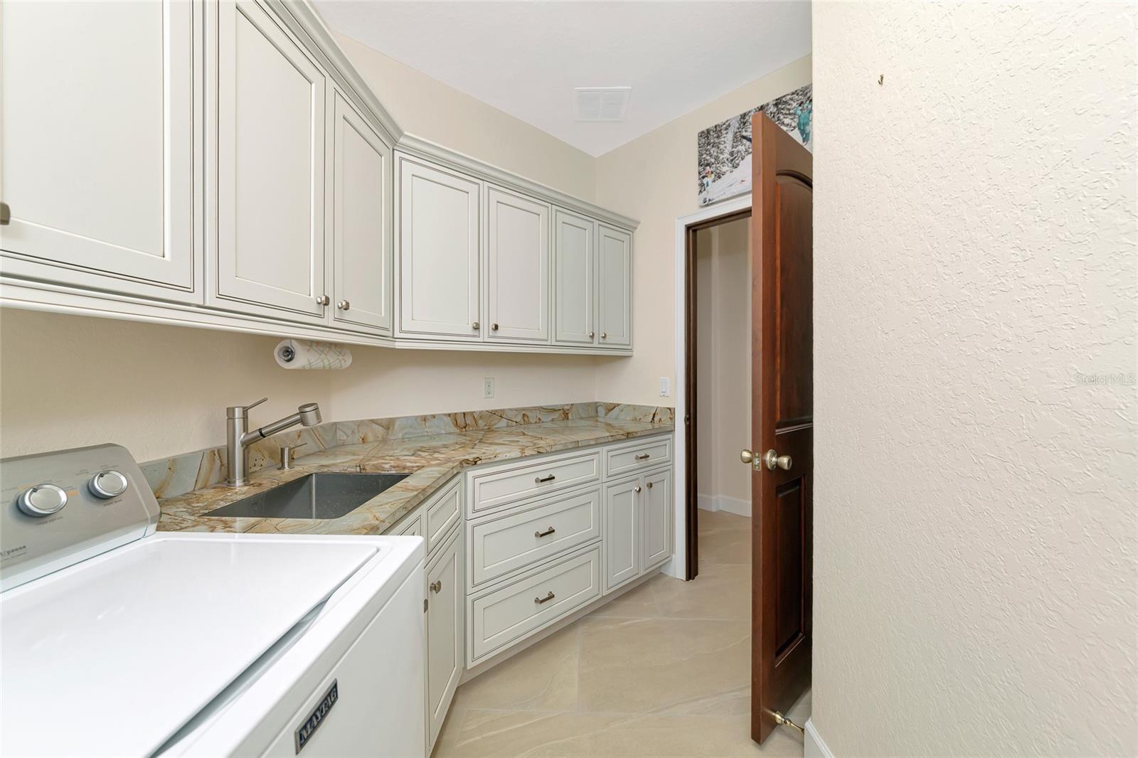 WATERLEFE GOLF & RIVER CLUB - Residential