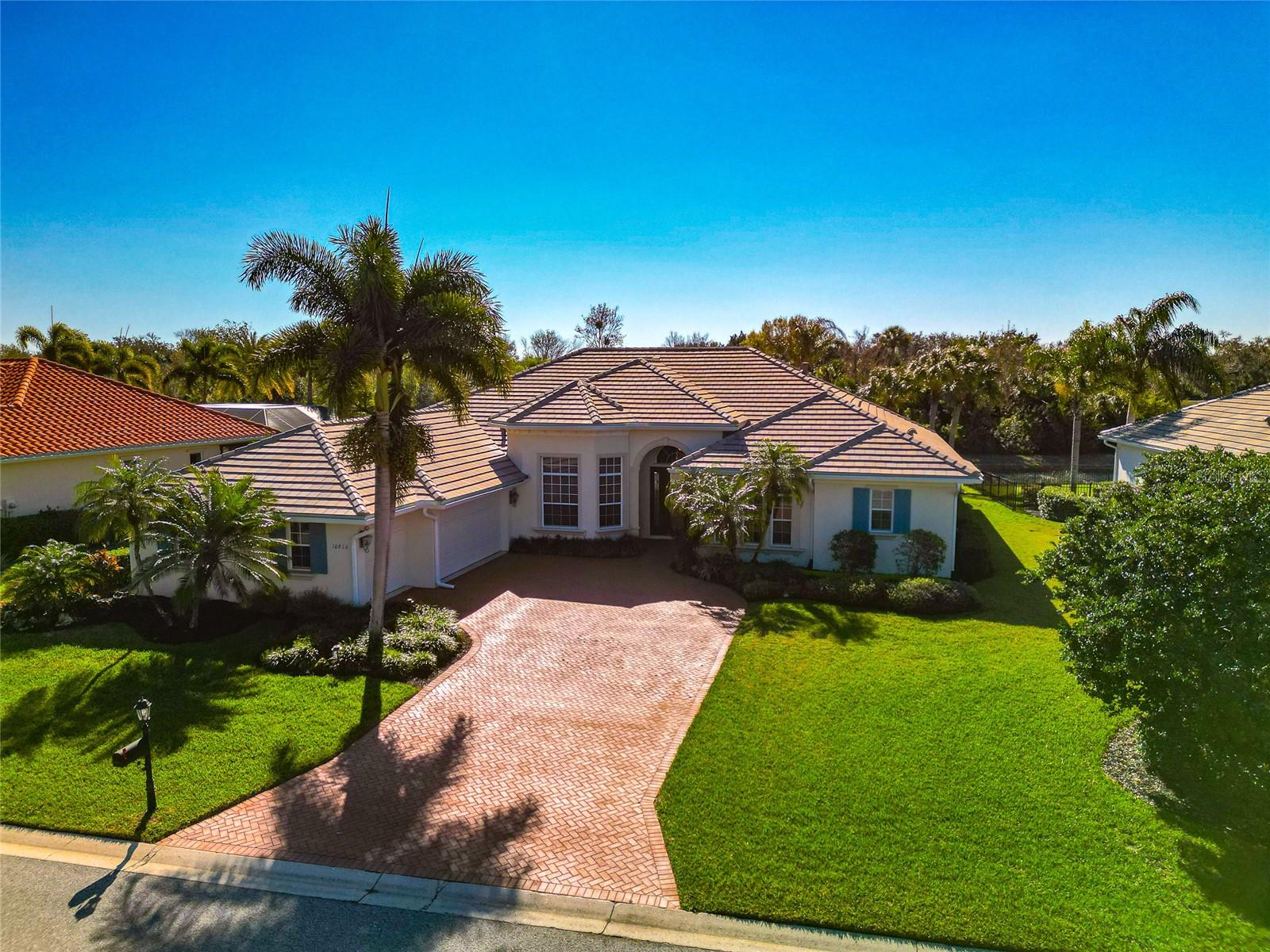 WATERLEFE GOLF & RIVER CLUB - Residential