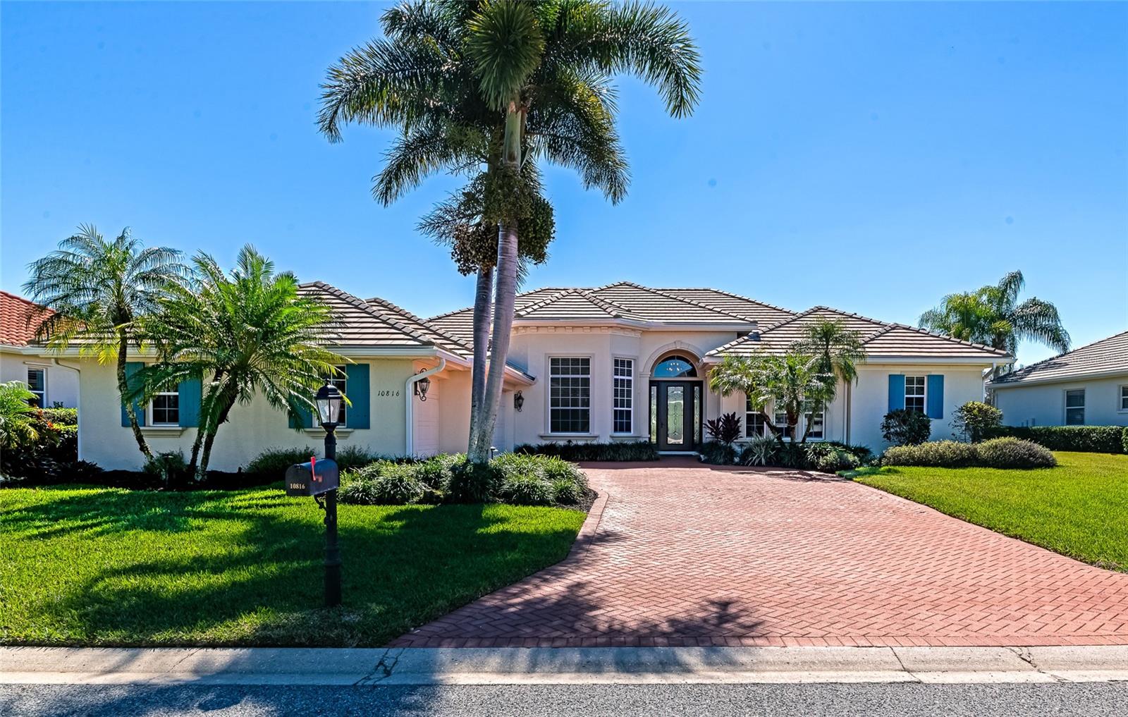 WATERLEFE GOLF & RIVER CLUB - Residential