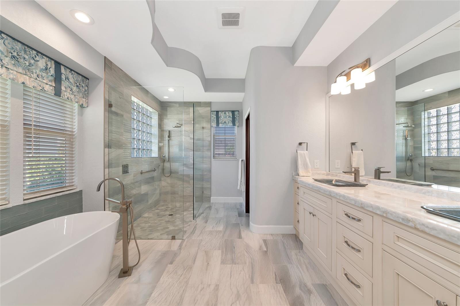 WATERLEFE GOLF & RIVER CLUB - Residential