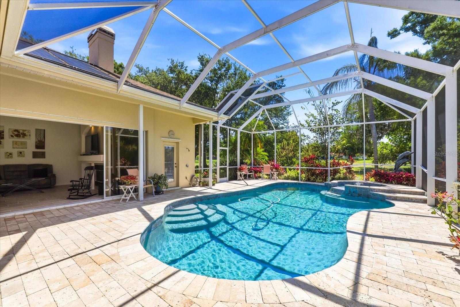 RIVER CLUB SOUTH - Residential