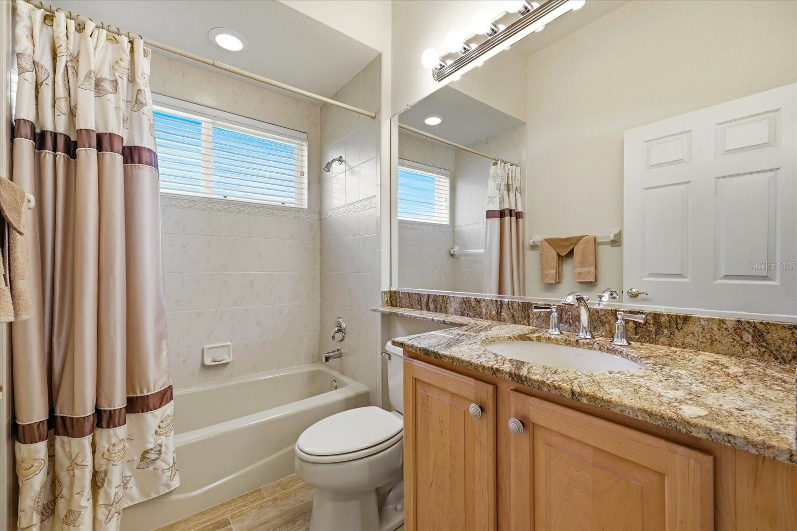 RIVER CLUB SOUTH - Residential