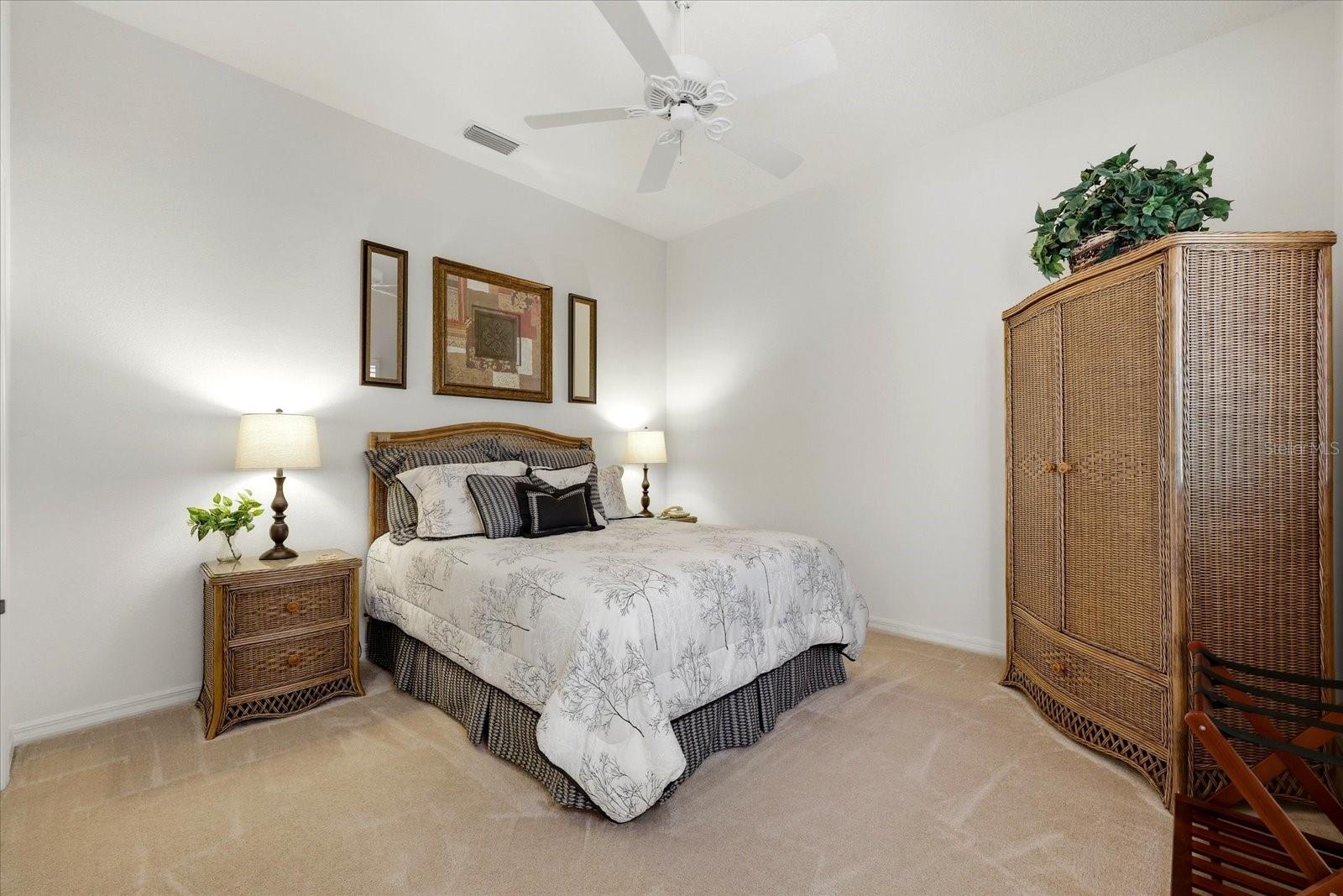 RIVER CLUB SOUTH - Residential
