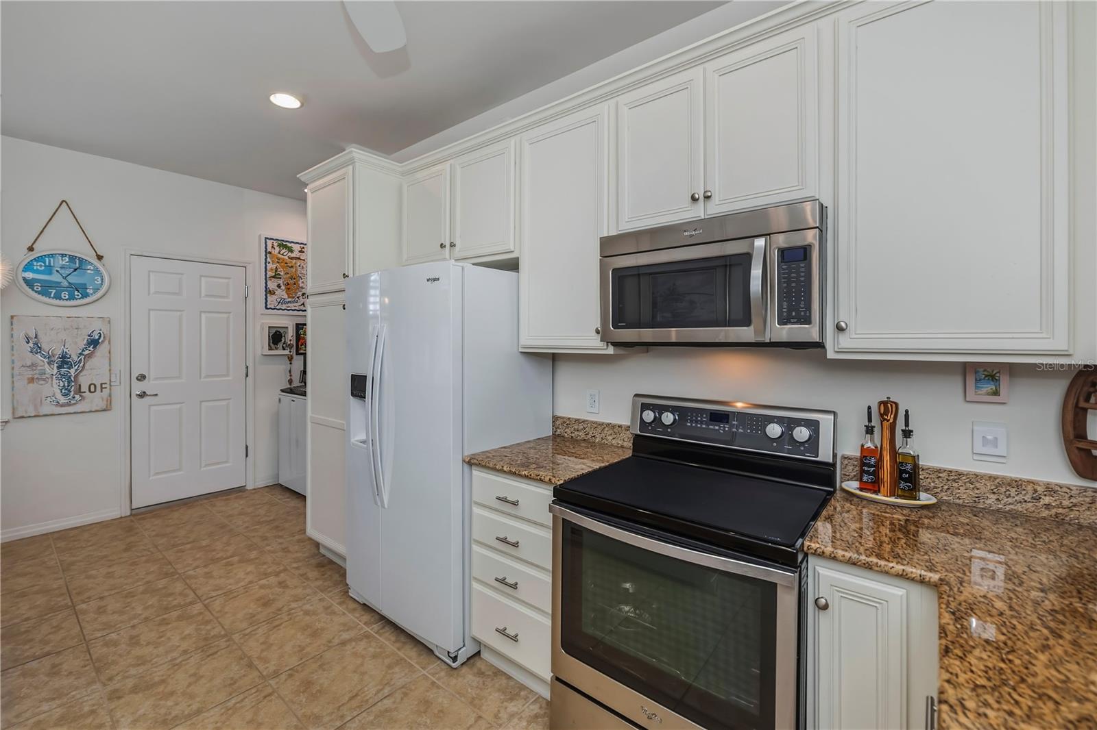 19060 LAPPACIO STREET