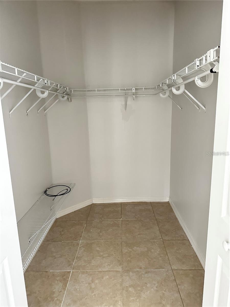 BELLALAGO - Residential Lease