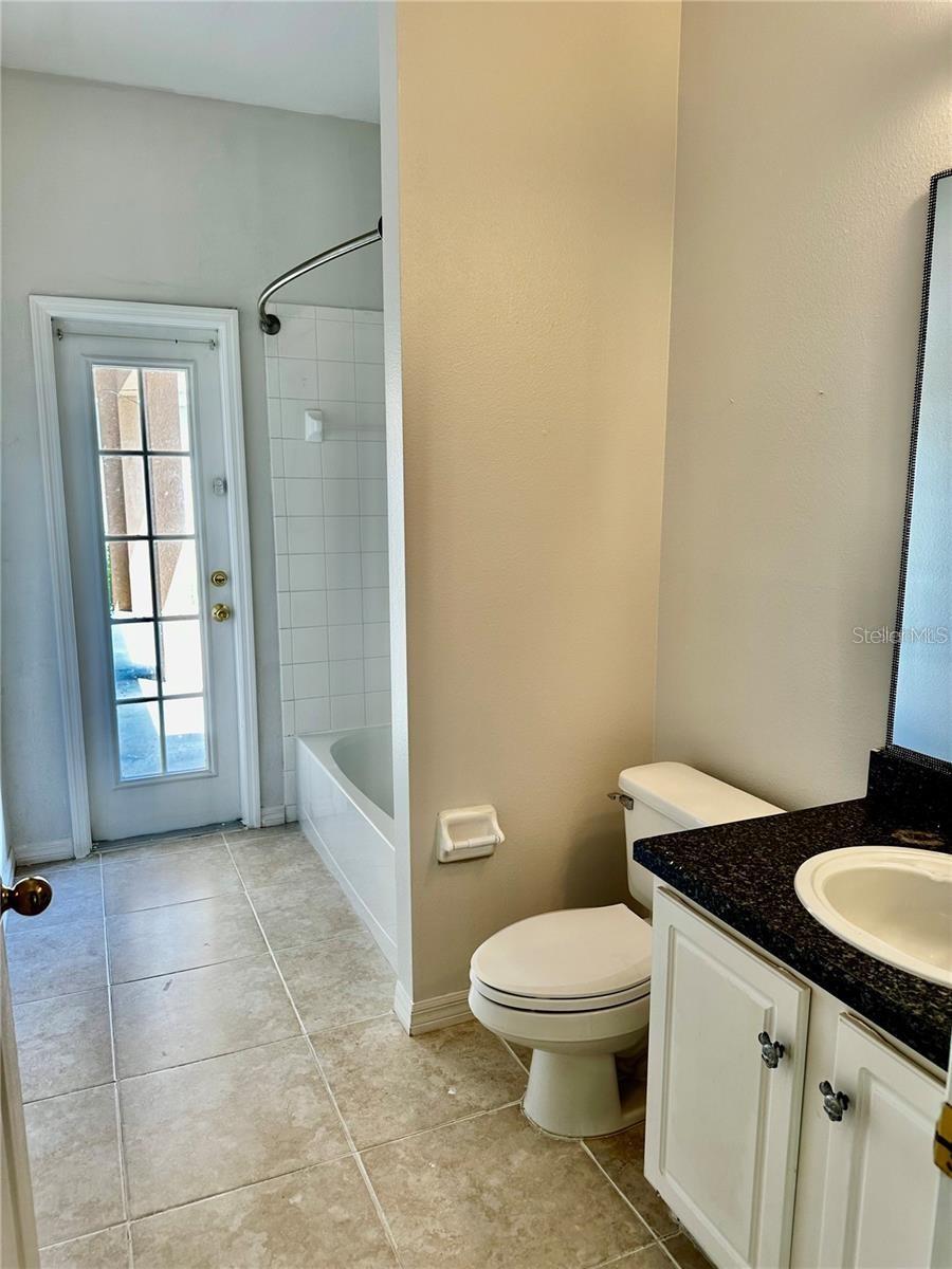 BELLALAGO - Residential Lease