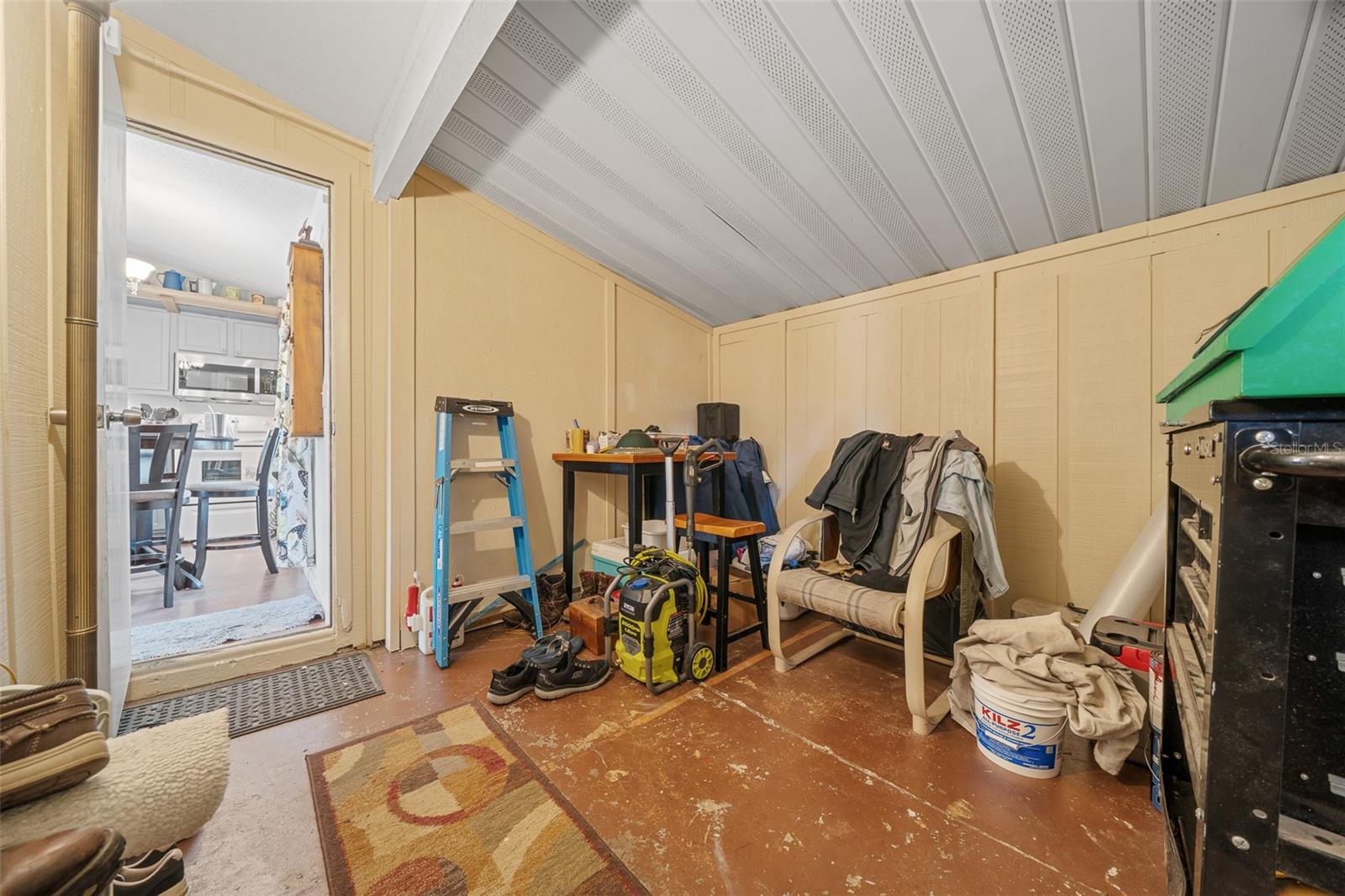 THE MEADOWS UNREC SUB - Residential