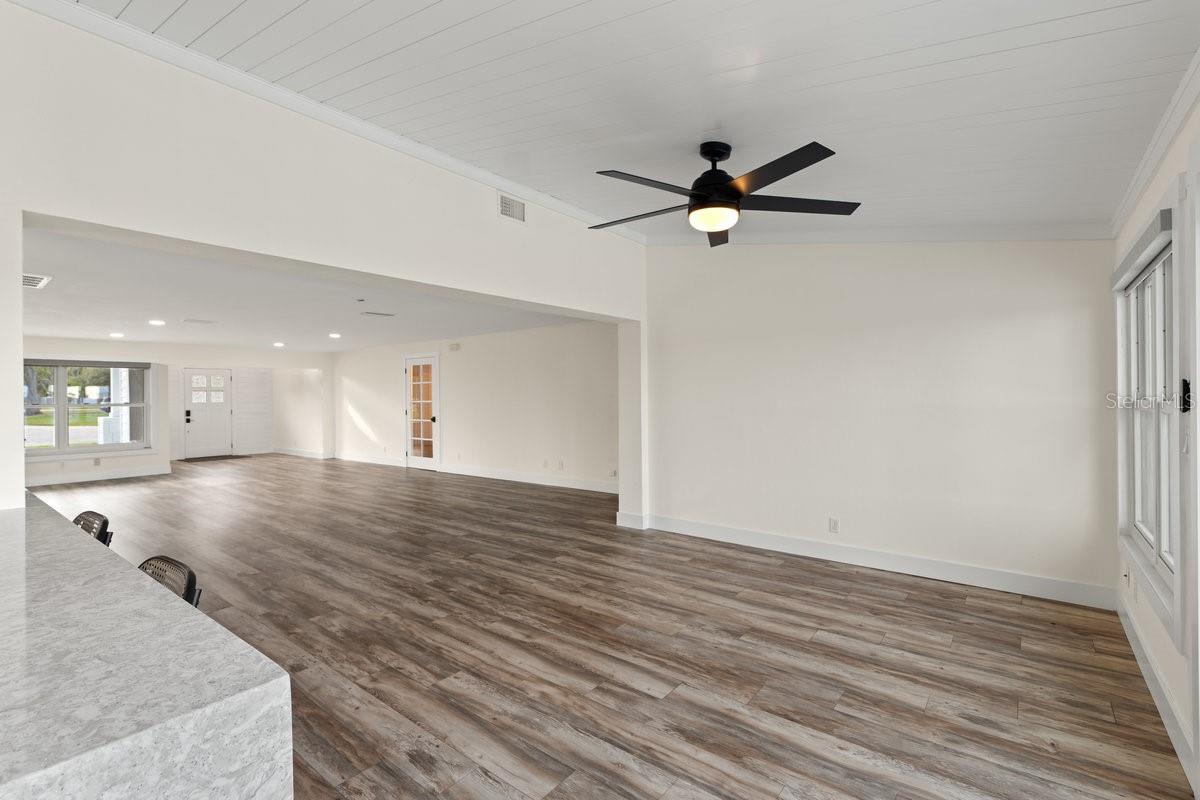 CAMEO POINT UNIT 02 - Residential