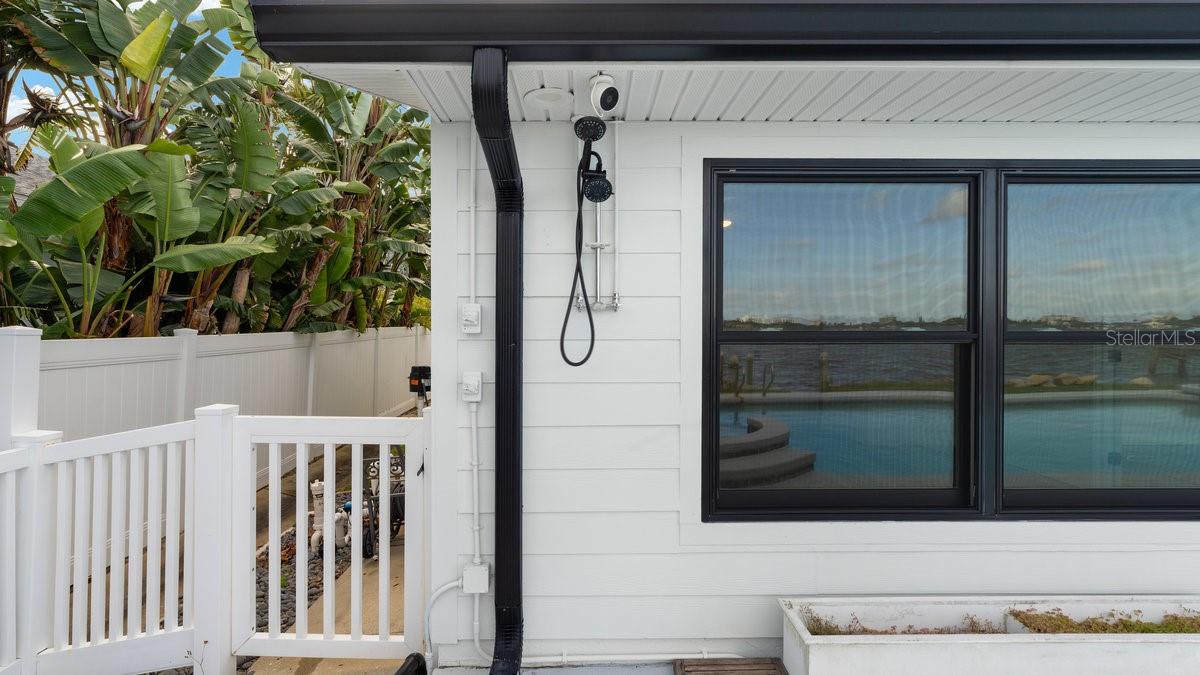 CAMEO POINT UNIT 02 - Residential