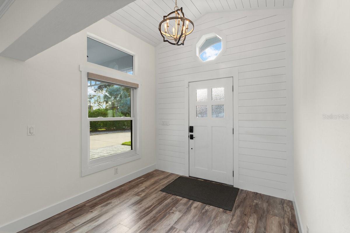 CAMEO POINT UNIT 02 - Residential