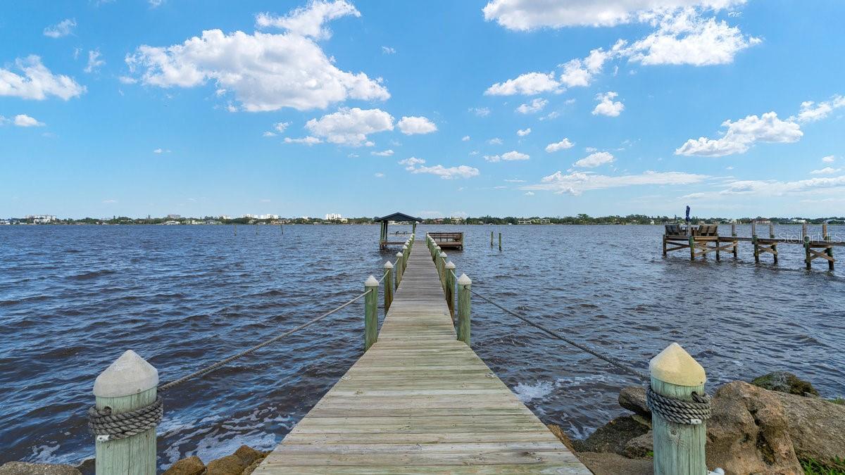 CAMEO POINT UNIT 02 - Residential