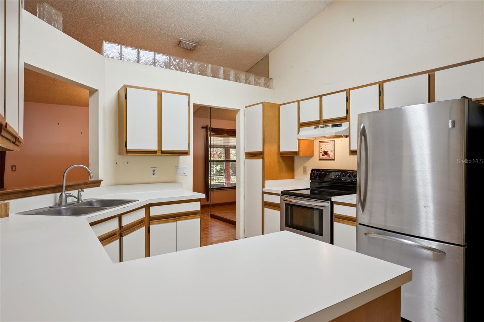 WINDSONG ESTATES - Residential