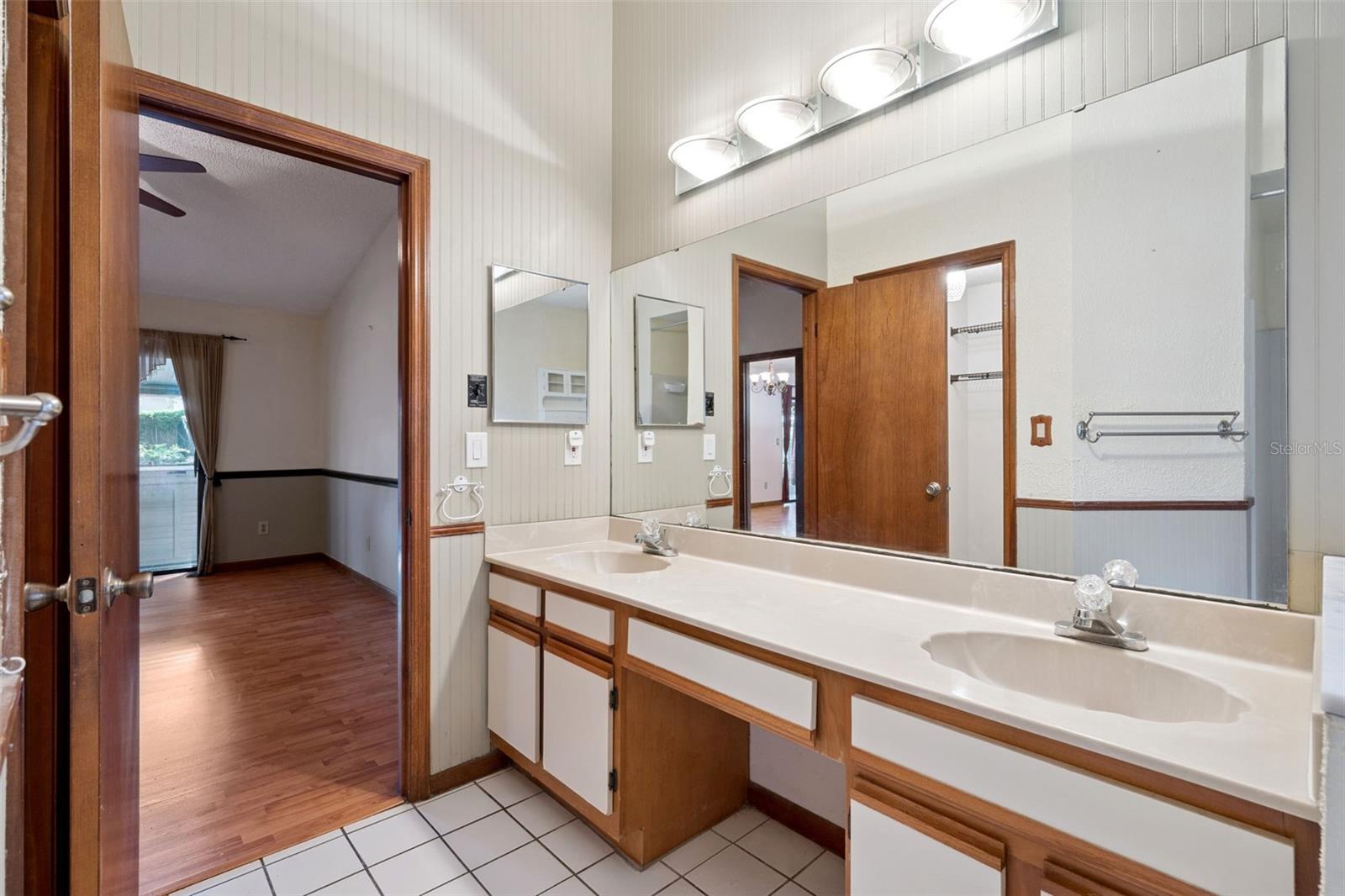 WINDSONG ESTATES - Residential