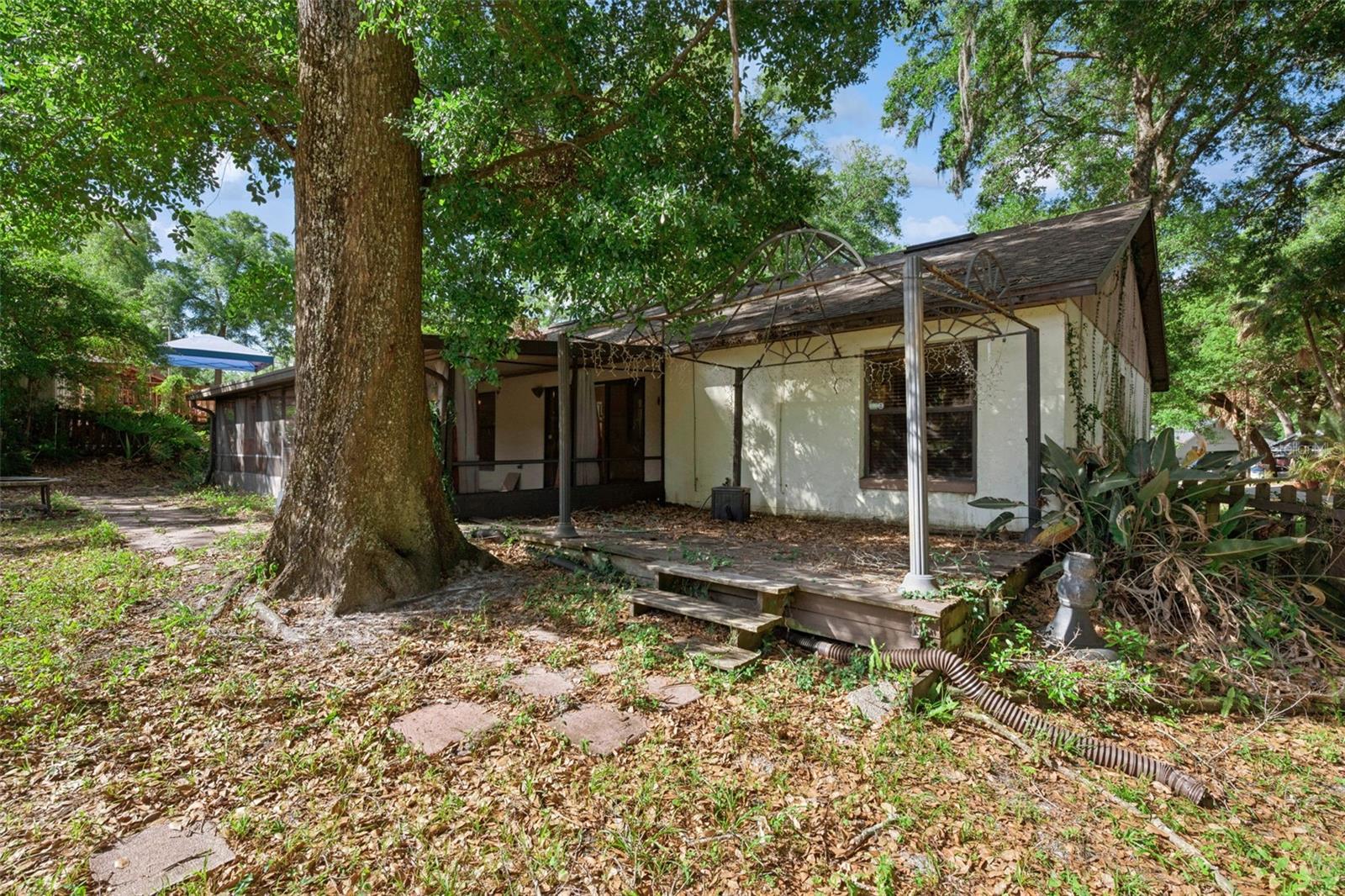 WINDSONG ESTATES - Residential