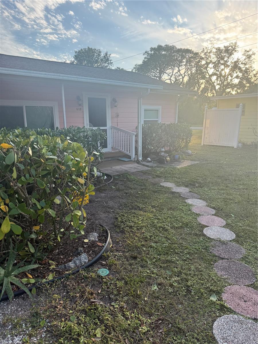 MOUNT PLEASANT - Residential Lease