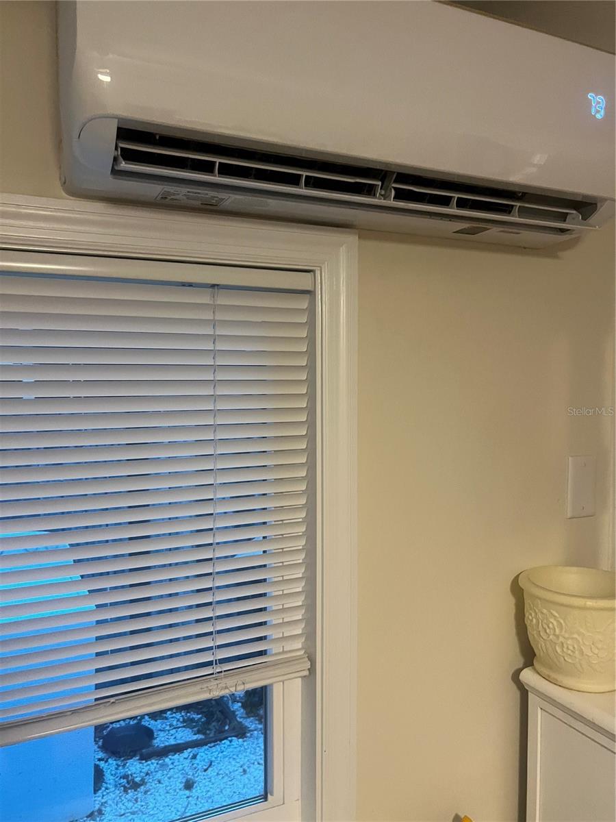 MOUNT PLEASANT - Residential Lease