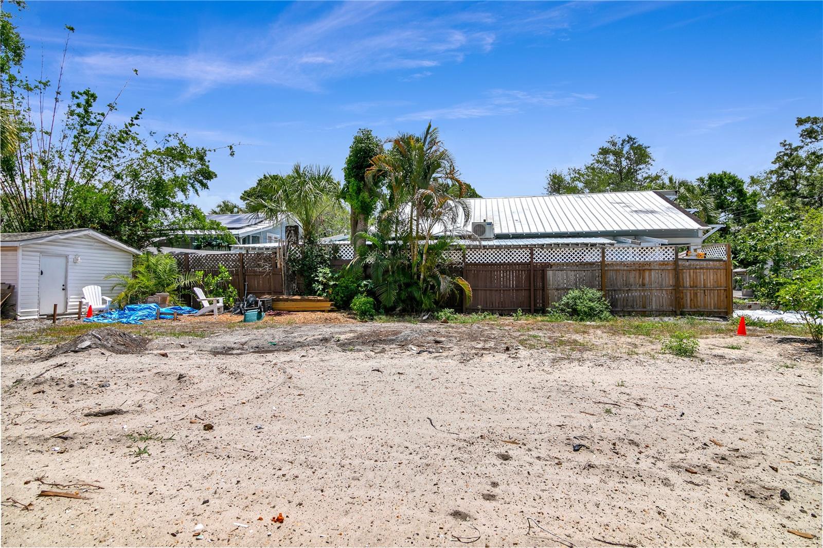 1703 W JETTON AVENUE