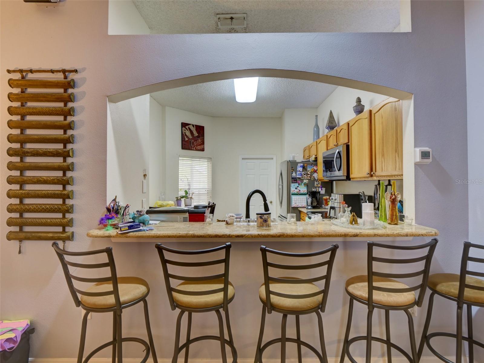 TAVARES LAKE SAUNDERS POINTE LT 01 - Residential