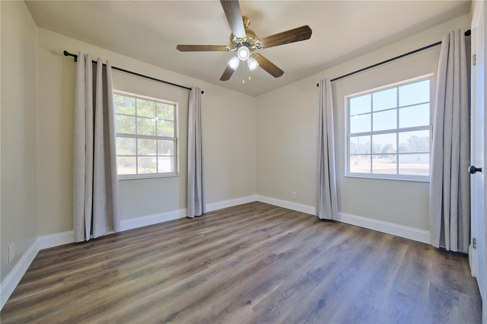 RAINBOW PARK 02 - Residential