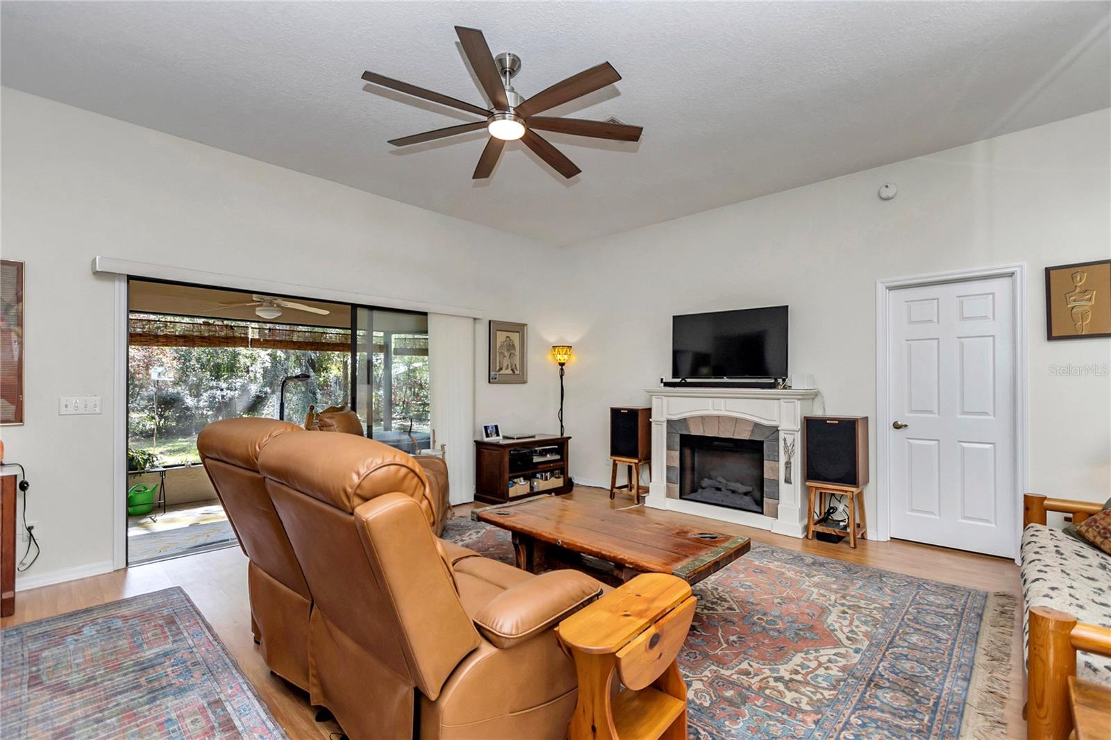 RAINBOW SPRINGS 5TH REPLAT - Residential