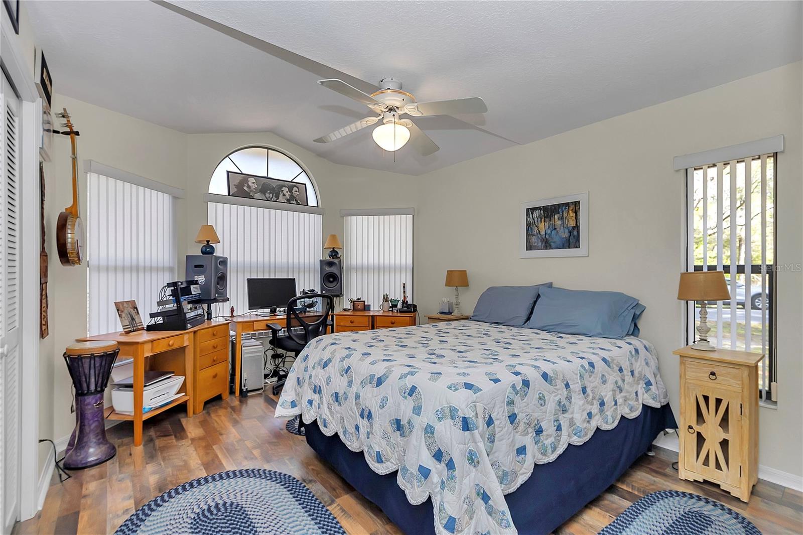 RAINBOW SPRINGS 5TH REPLAT - Residential