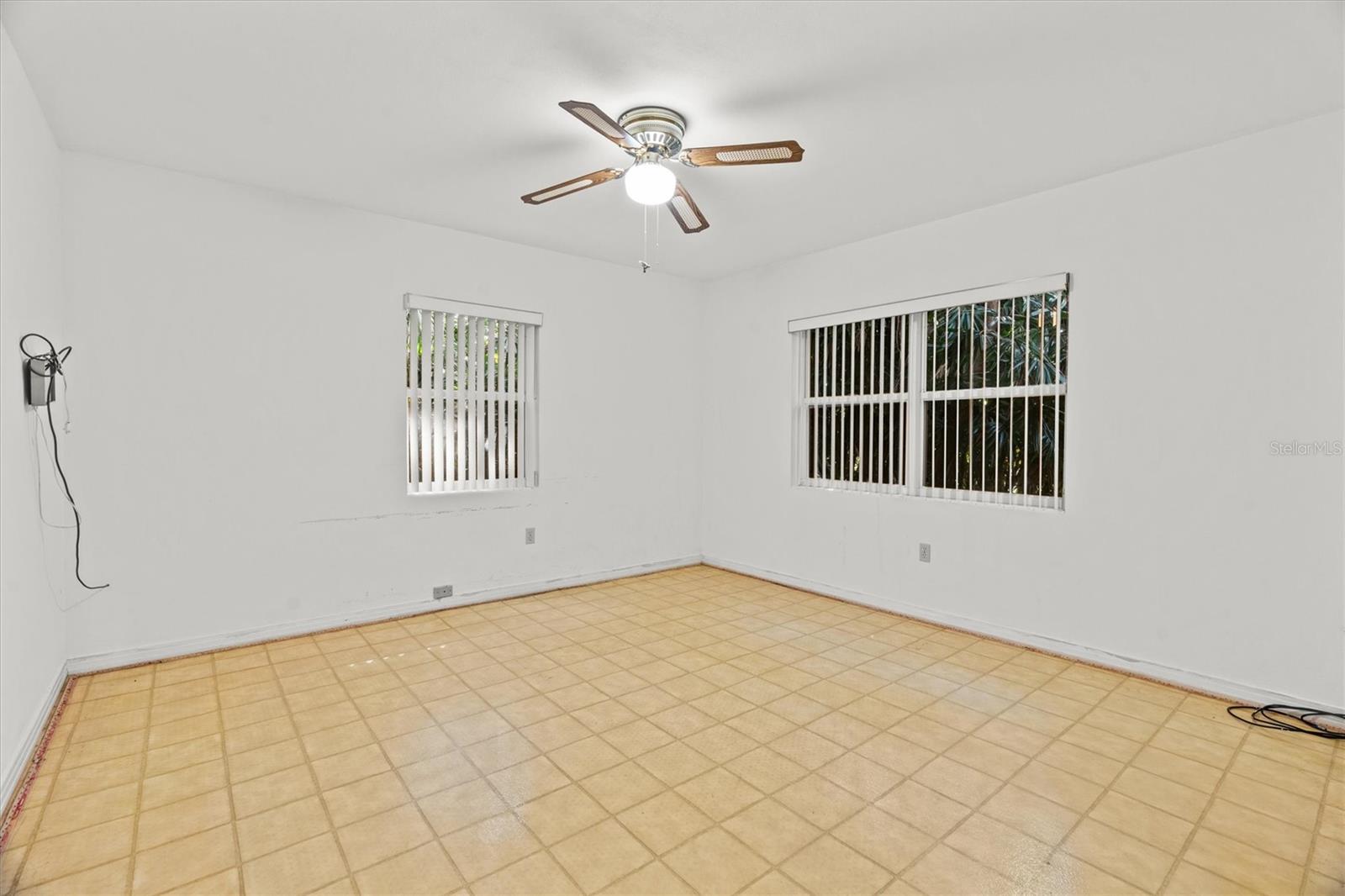 LOCHLEVEN SUB - Residential