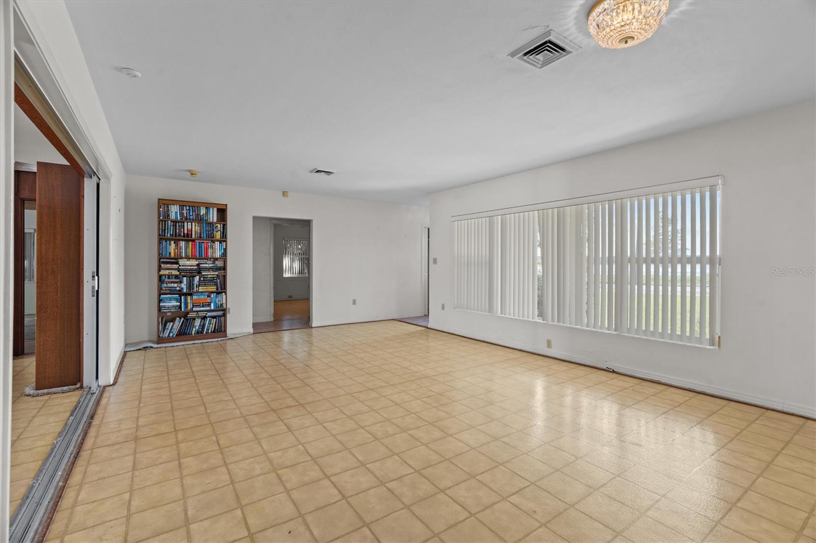 LOCHLEVEN SUB - Residential