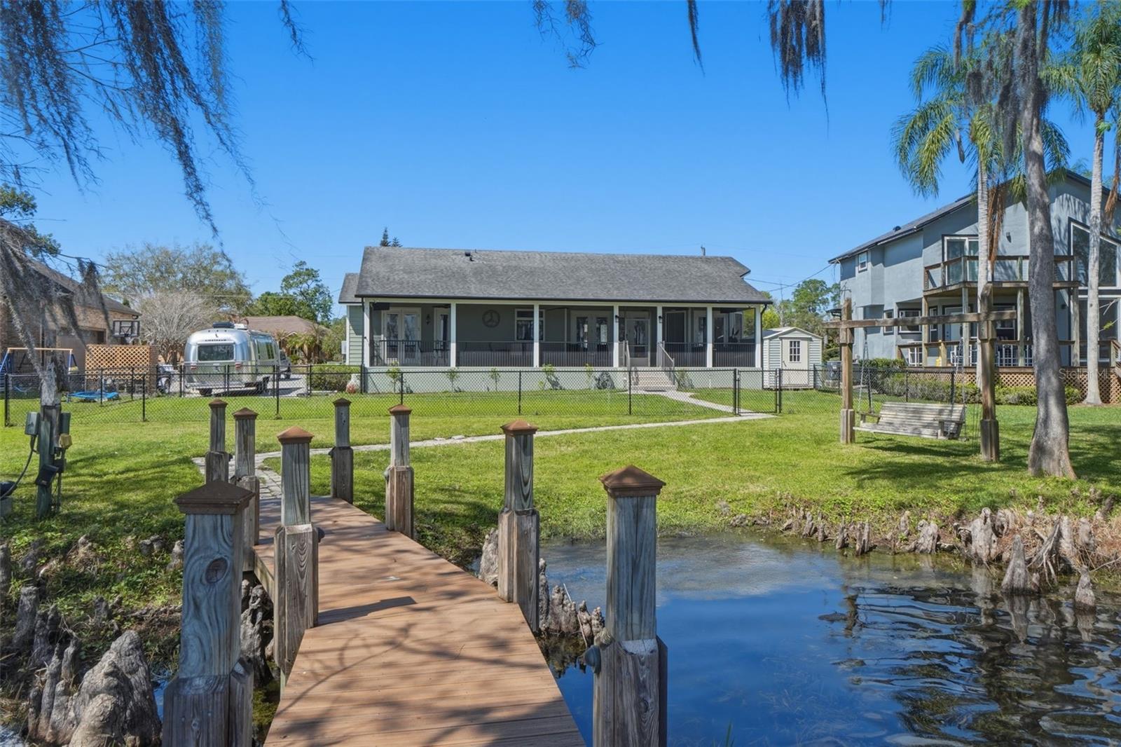 LAKE MILLS SHORES - Residential