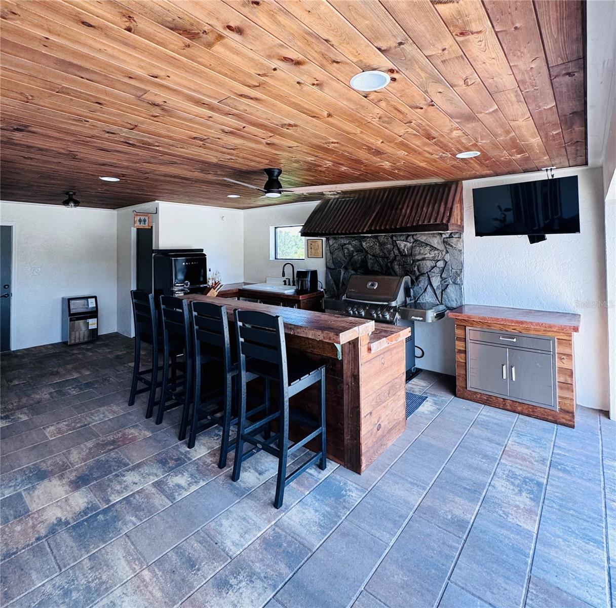 374 CATFISH CREEK ROAD