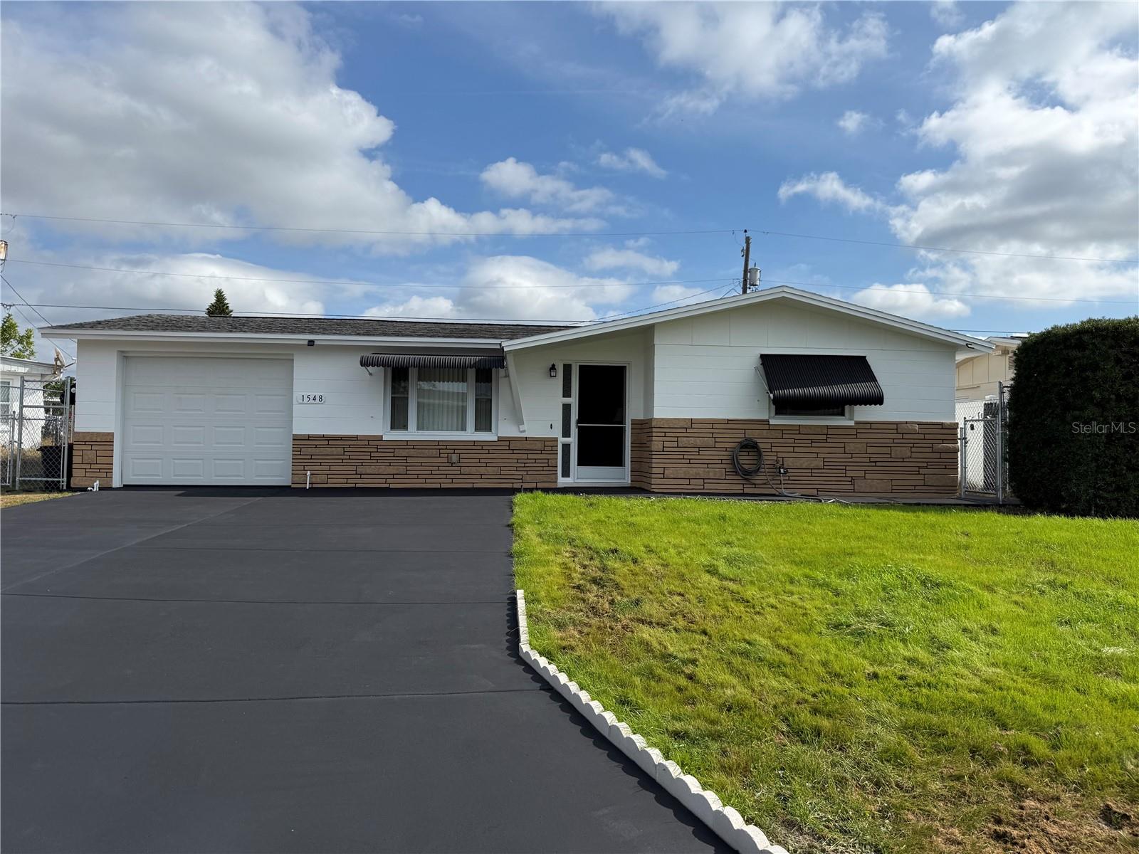 CREST RIDGE GARDENS - Residential