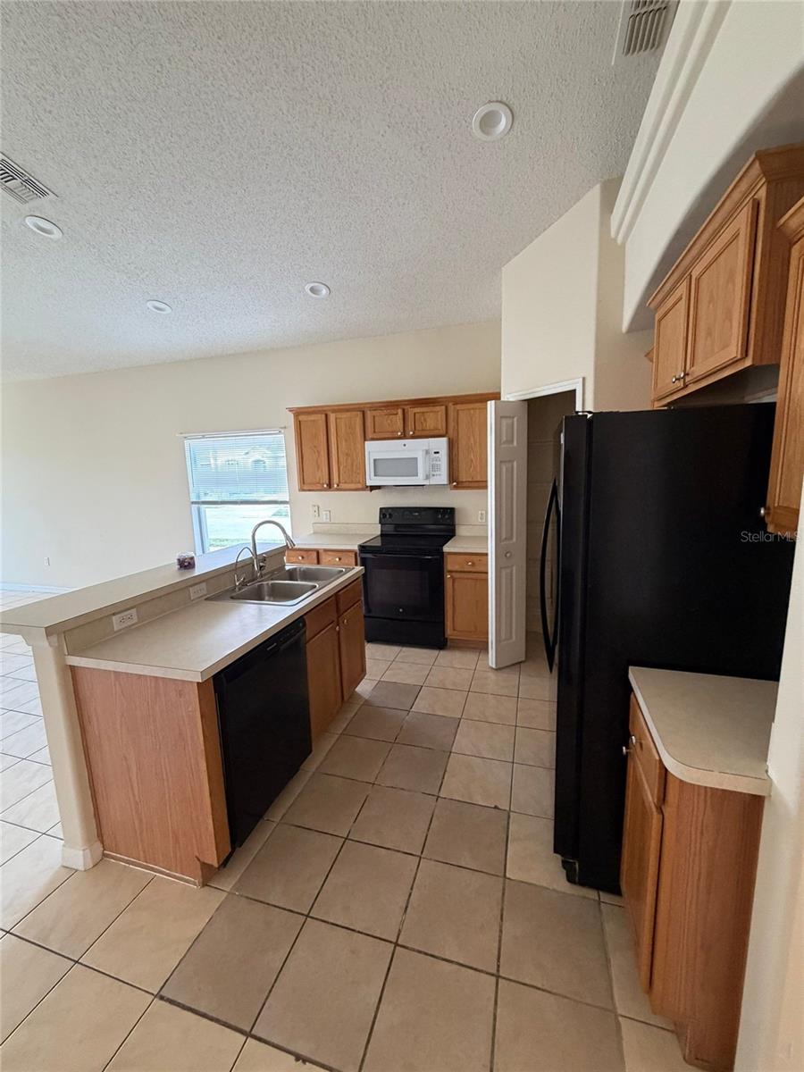 GLENBROOK SUB - Residential