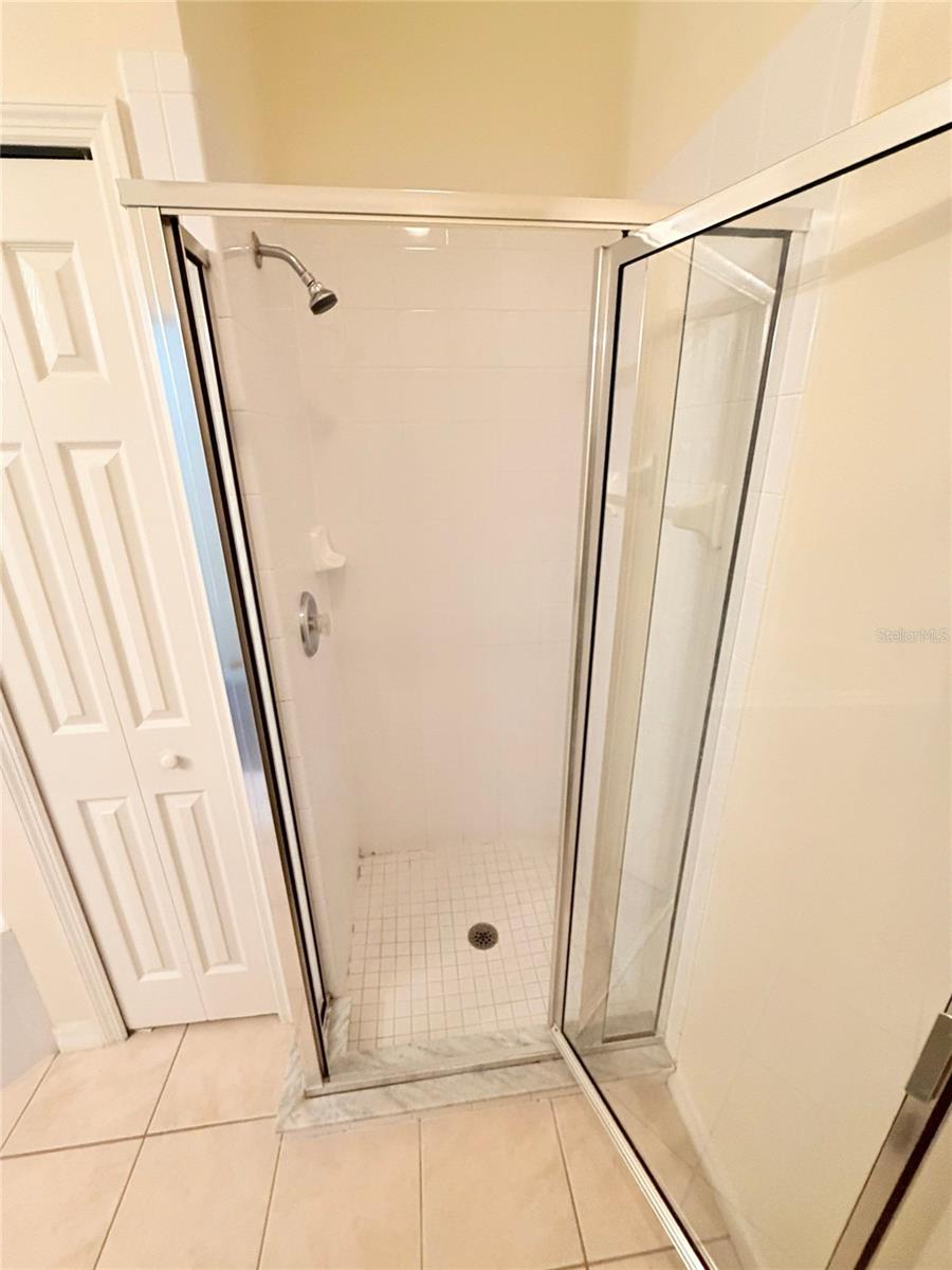 GLENBROOK SUB - Residential