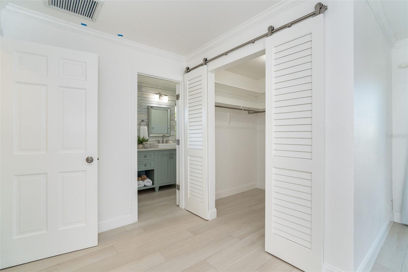 PORTOFINO UNIT 1 - Residential