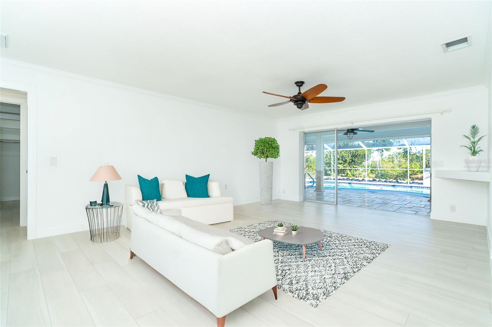 PORTOFINO UNIT 1 - Residential