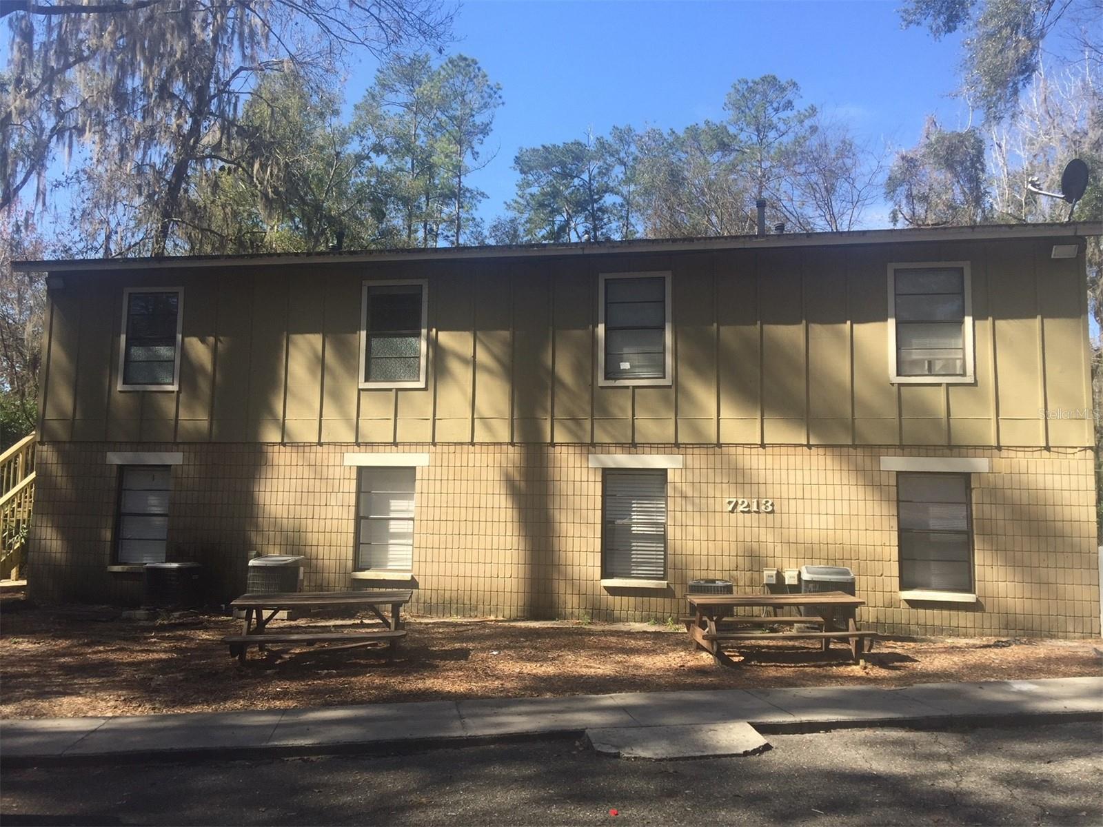 Welcome to Towner Village, where comfort and convenience meet in the heart of Gainesville, FL. Our 2 Bedroom Unit offers a spacious and inviting living space, perfect for those seeking a cozy yet functional home. With 1.5 bathrooms, you'll have plenty of room to accommodate your needs. The apartment features tile floors throughout, providing a sleek and modern aesthetic that is both easy to clean and visually appealing. Stay cool and comfortable year-round with the ceiling fans in each room, ensuring a pleasant atmosphere no matter the season. At Towner Village, we understand the importance of a hassle-free living experience. That's why we provide lawn care and pest control services, taking care of the exterior maintenance so you can focus on enjoying your new home. With open parking available, you'll never have to worry about finding a spot when you come home. For added convenience, our 2 Bedroom Unit includes washer and dryer hookups, allowing you to easily set up your own laundry facilities. No more trips to the laundromat or shared laundry rooms - you'll have the freedom and convenience to do your laundry whenever it suits you. Located in the vibrant city of Gainesville, you'll have access to a wide range of amenities and attractions just moments away. Whether you're exploring the local dining scene, shopping at nearby boutiques, or enjoying the beautiful parks and outdoor spaces, there's always something to see and do. Don't miss out on the opportunity to make Towner Village your new home. Contact us today to schedule a tour and experience the comfort and convenience of our 2 Bedroom Unit for yourself.