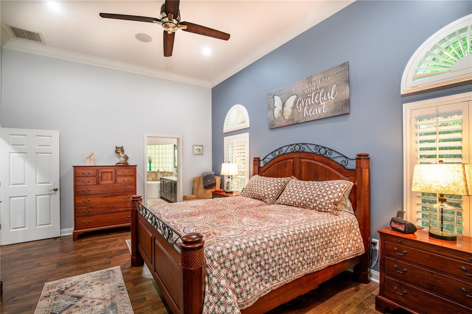 MOUNT DORA LANA - Residential