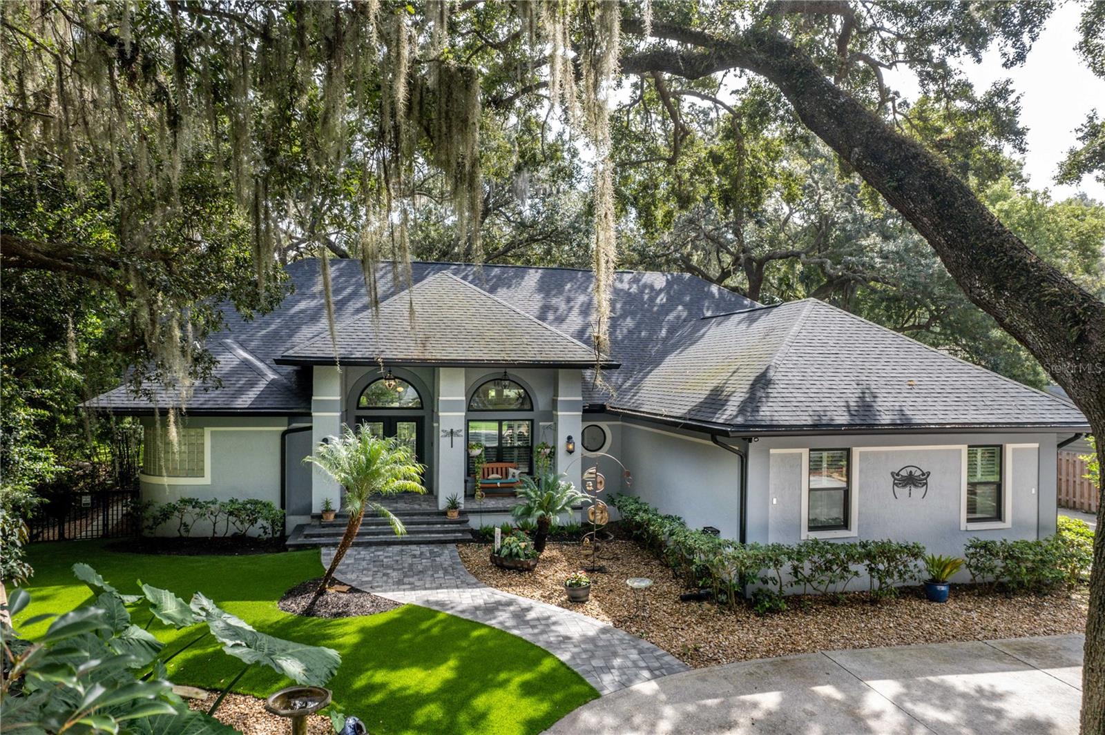 MOUNT DORA LANA - Residential