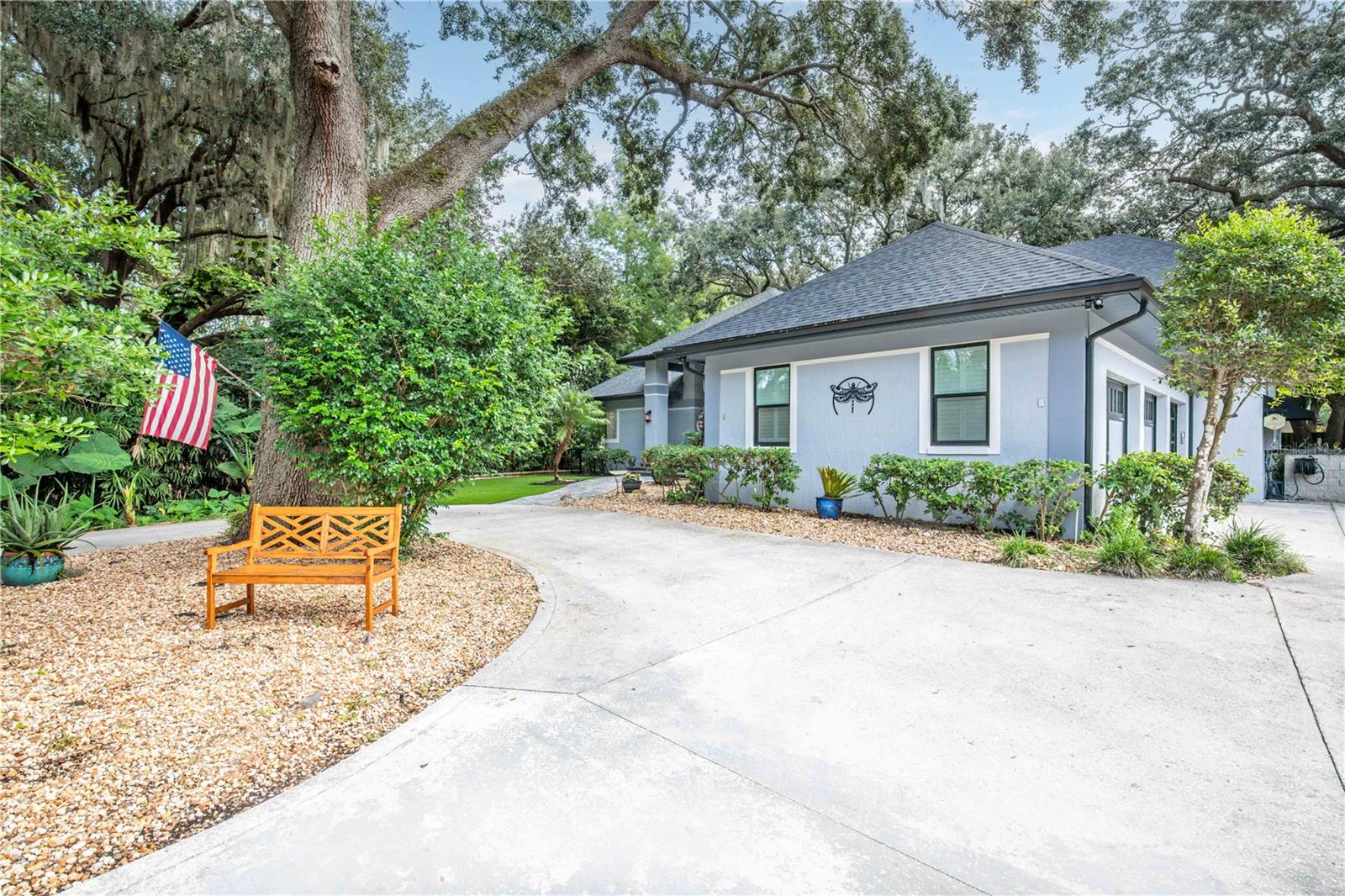 MOUNT DORA LANA - Residential