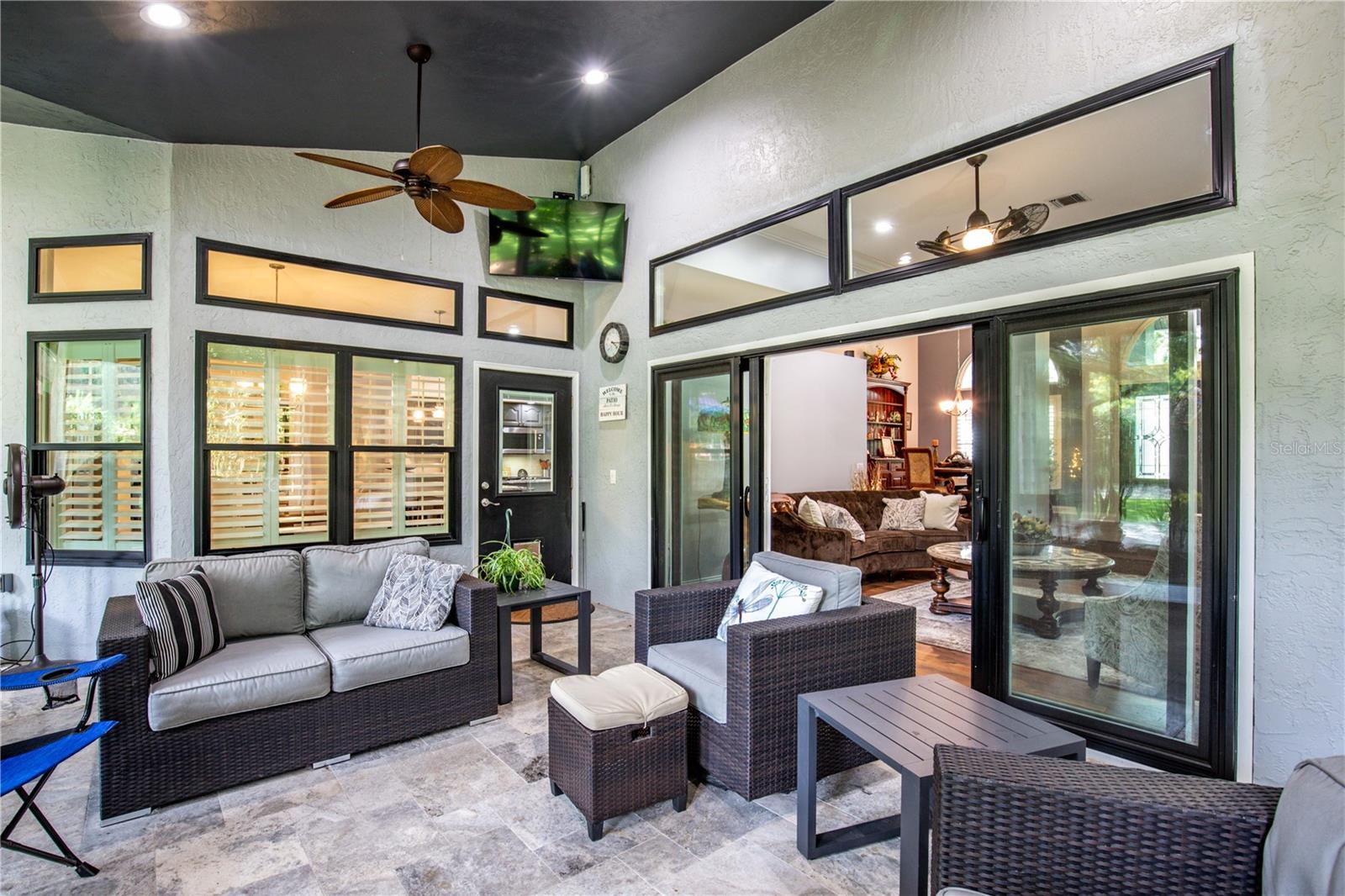 MOUNT DORA LANA - Residential