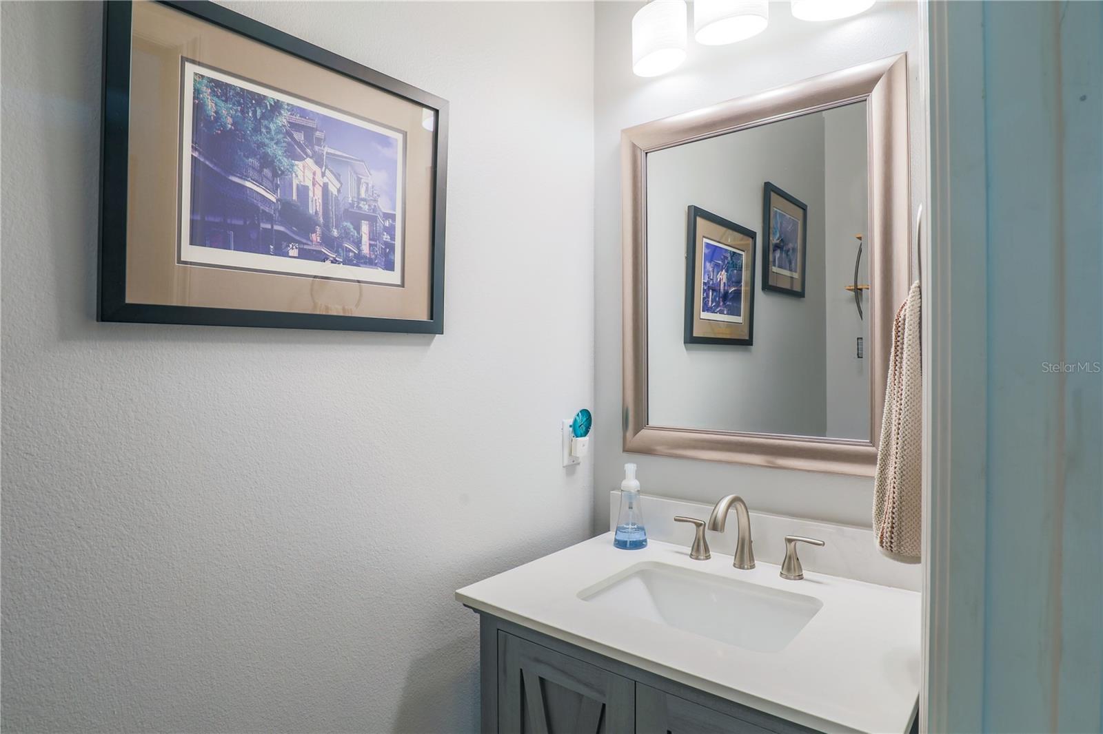 MOUNT DORA LANA - Residential