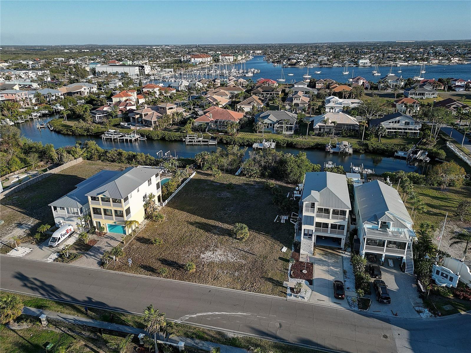 APOLLO KEY VILLAGE - Land