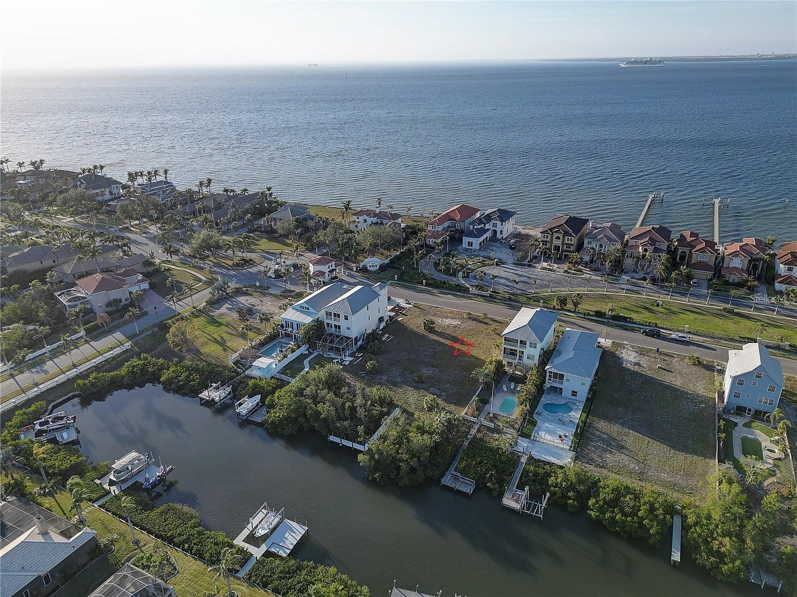 APOLLO KEY VILLAGE - Land