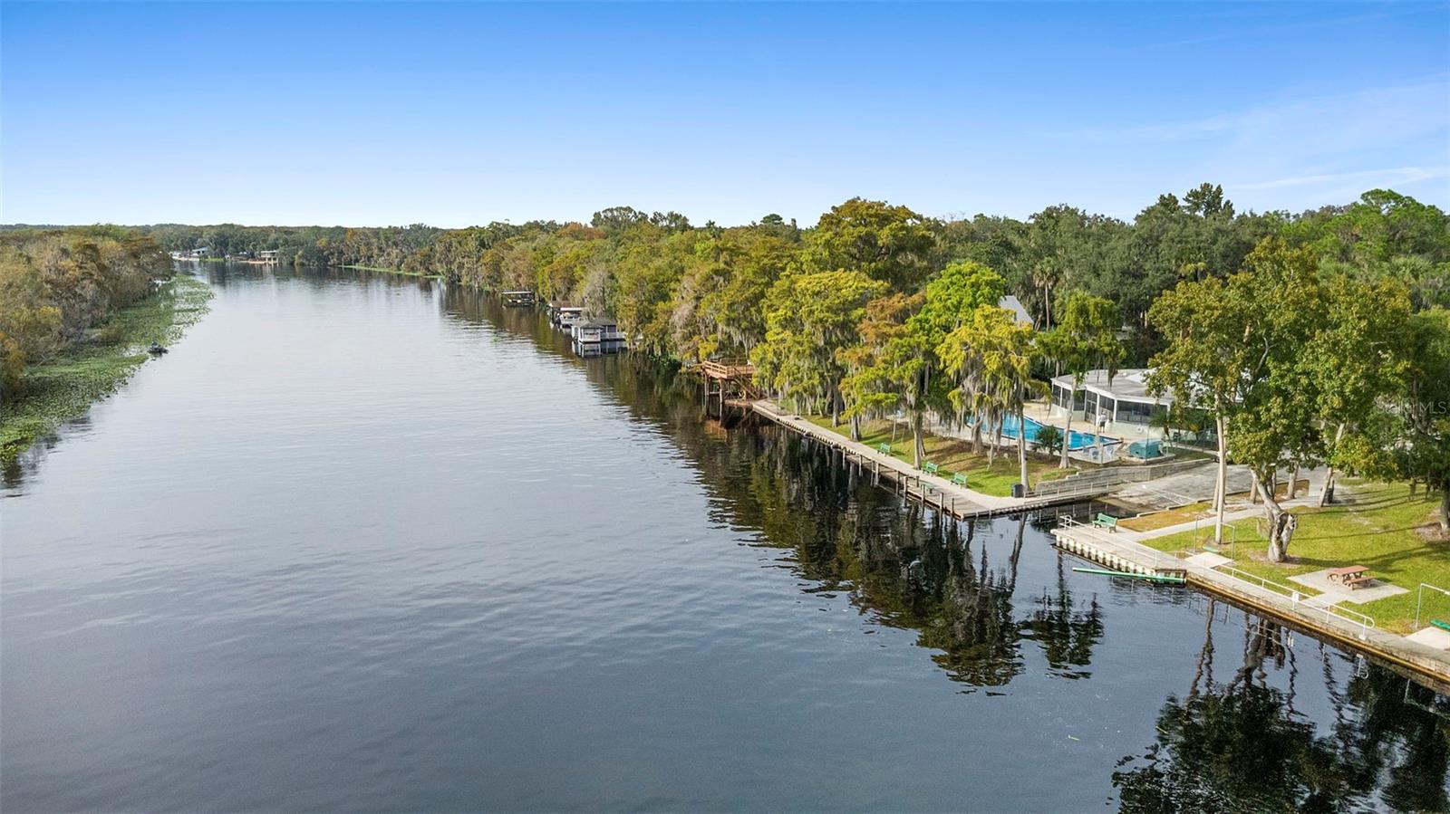 QUAIL HOLLOW ON RIVER - Residential