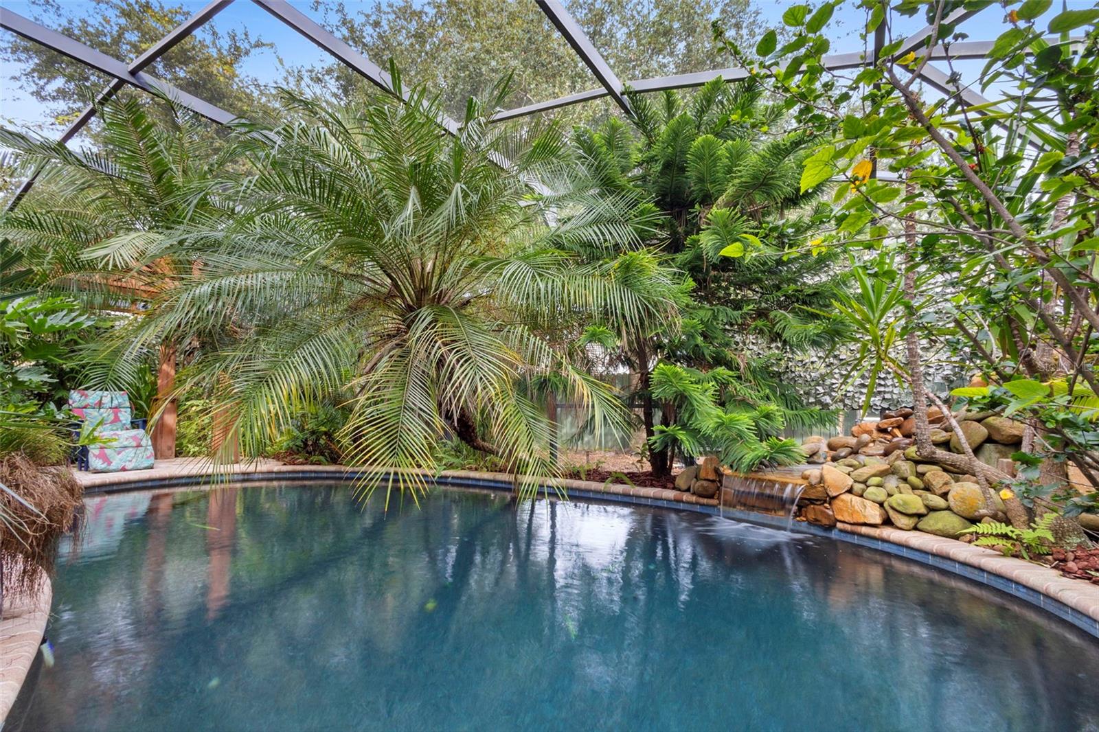 QUAIL HOLLOW ON RIVER - Residential