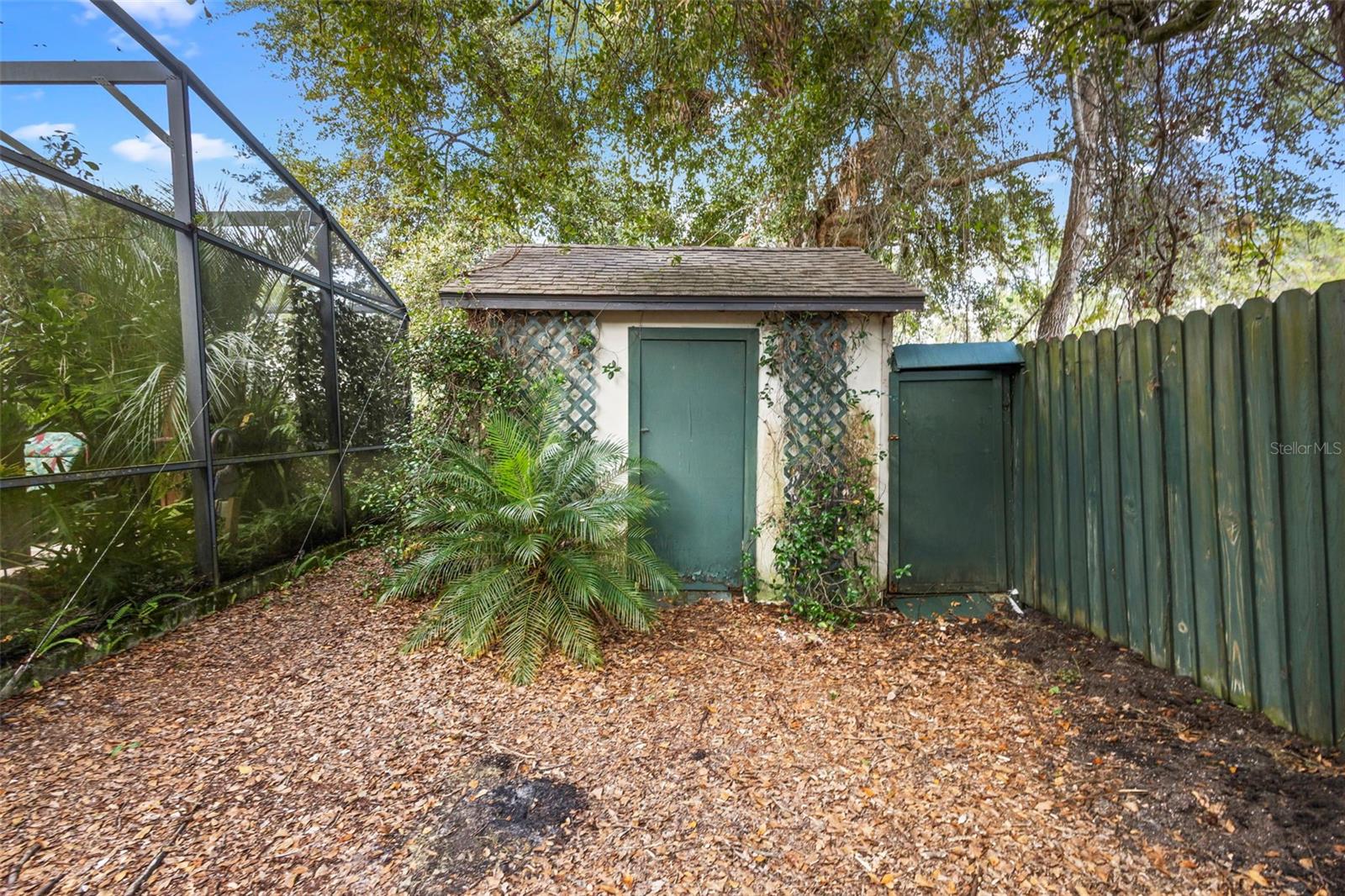 QUAIL HOLLOW ON RIVER - Residential