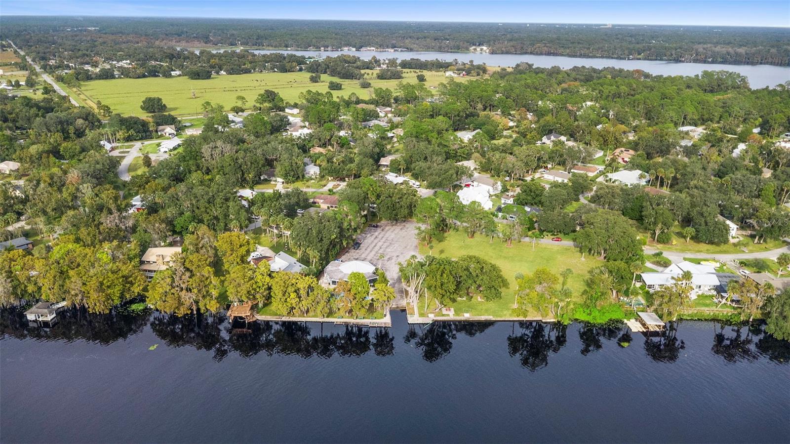 QUAIL HOLLOW ON RIVER - Residential