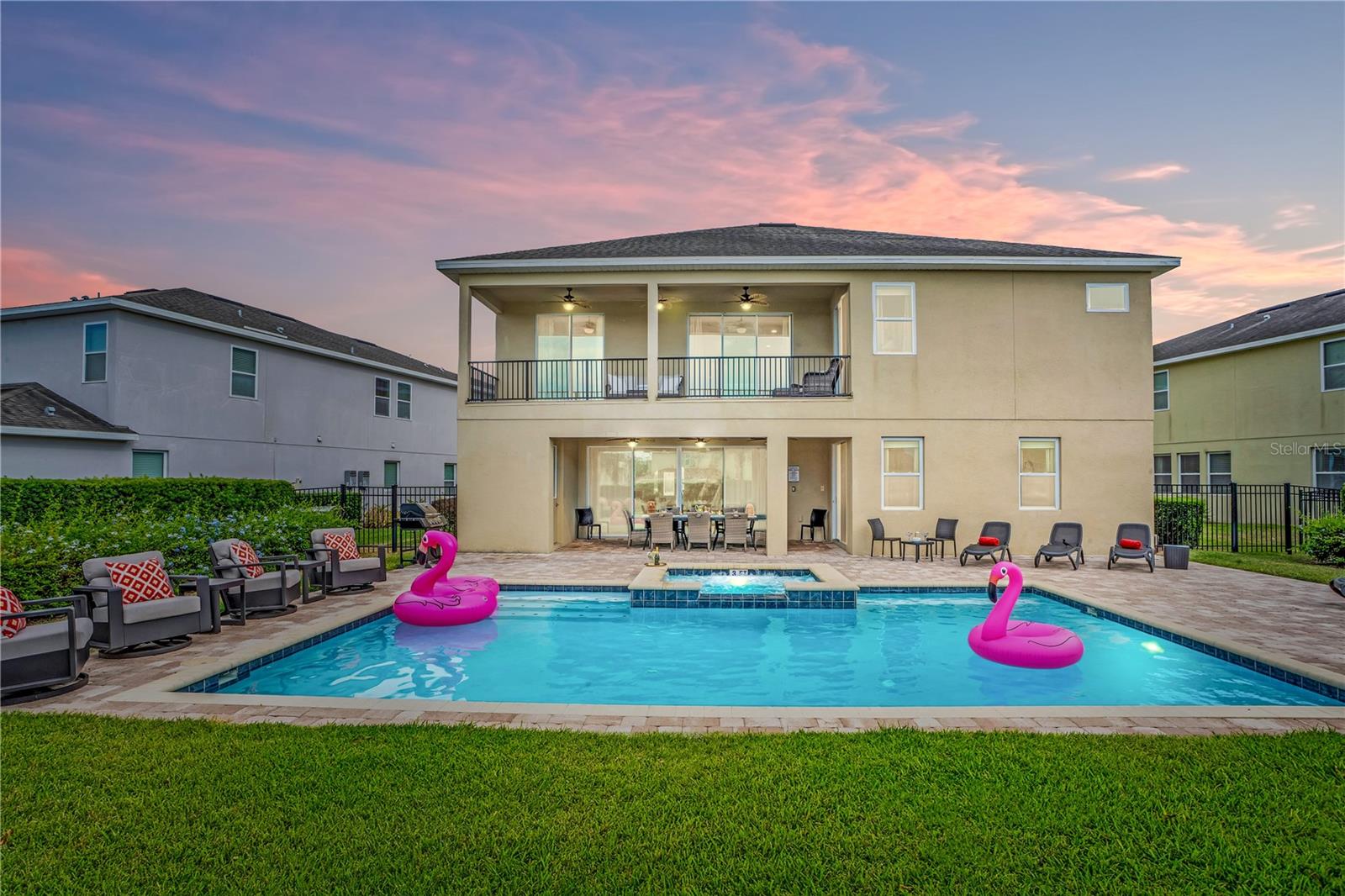 ENCORE AT REUNION - Residential