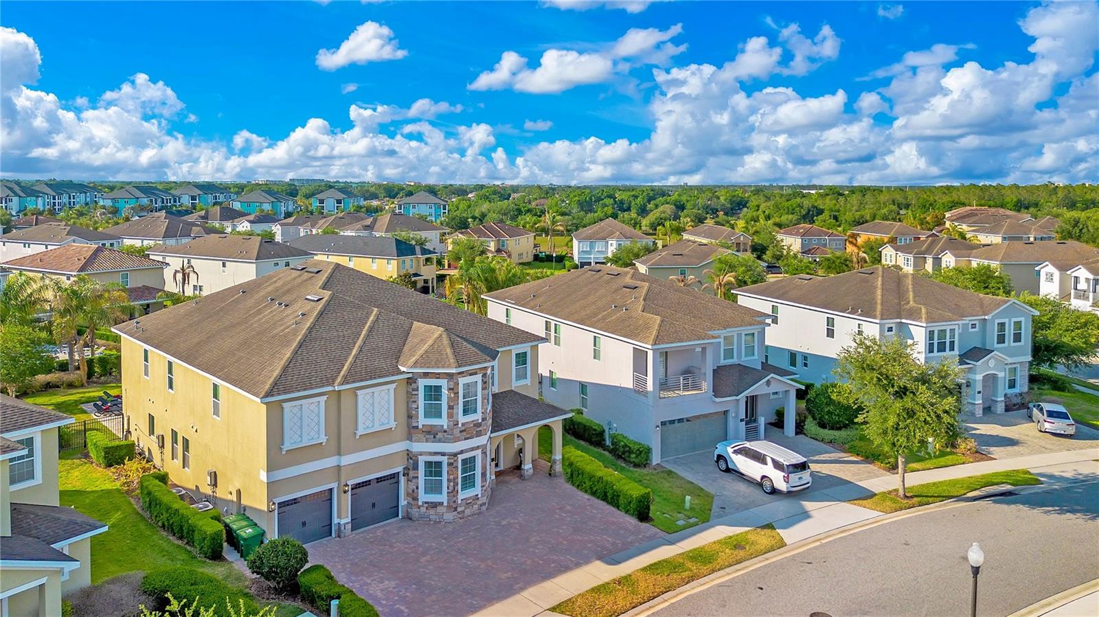 ENCORE AT REUNION - Residential