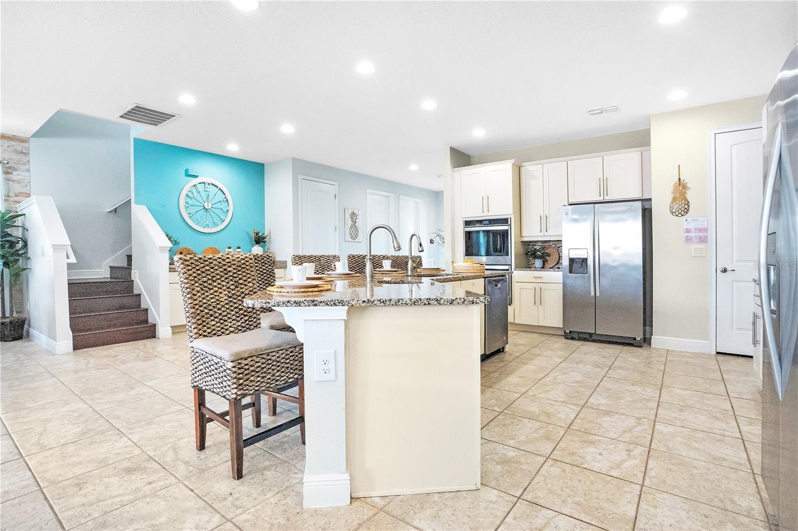 ENCORE AT REUNION - Residential