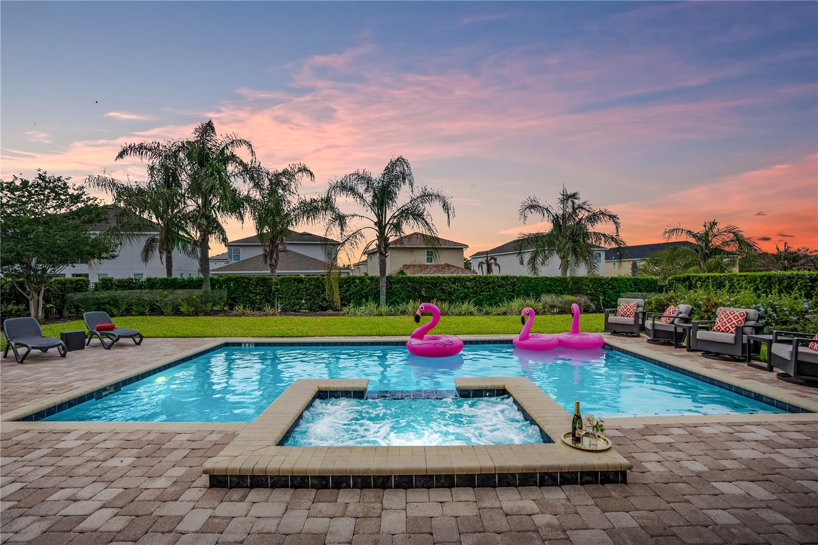 ENCORE AT REUNION - Residential